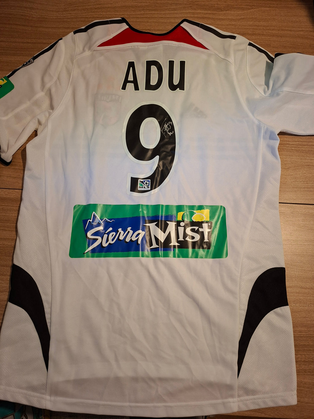 DC United #9 – Freddy Adu Signed Jersey (Medium)